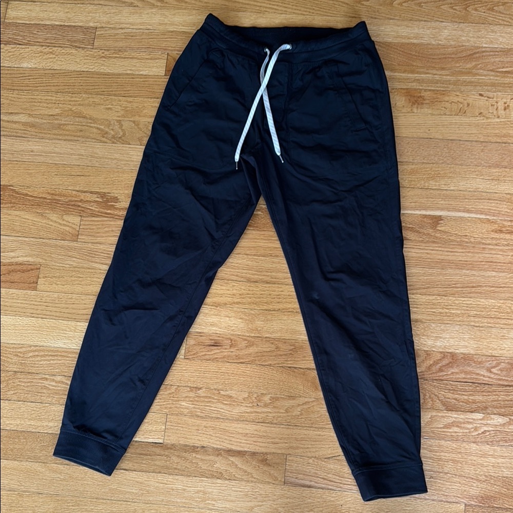 Vuori Meta Black Jogger Pants